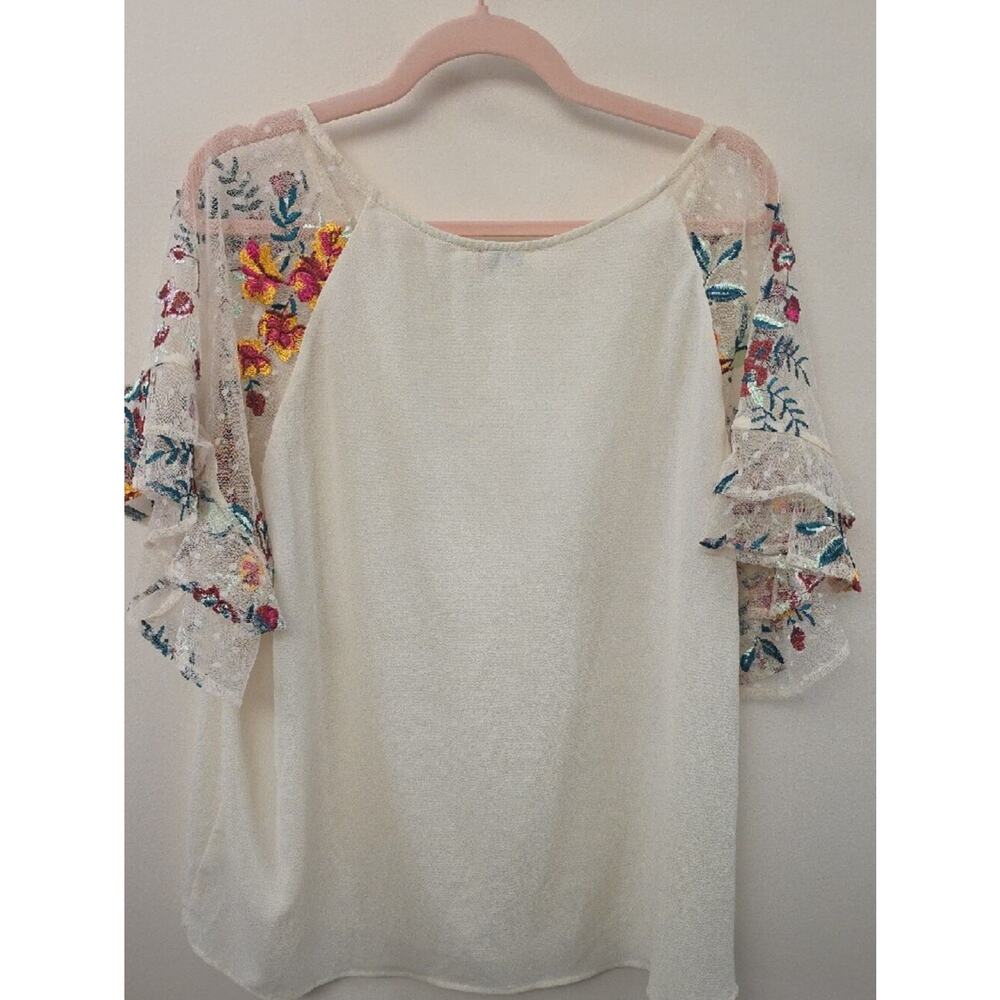 Umgee Boho Cream Blouse with Colorful Embroidered Sheer Sleeves SZ 1X - Picture 5 of 5